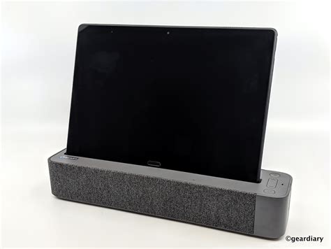 Lenovo Smart Tab P10 2-in-1 Smart Dock Review | GearDiary