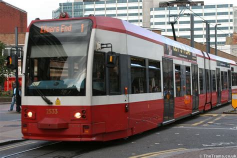 Picture of Croydon Tramlink tram 2533 at George Street : TheTrams.co.uk