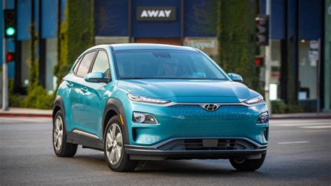 2019 Hyundai Kona Electric New Car Review: The Longest-Range Electric ...