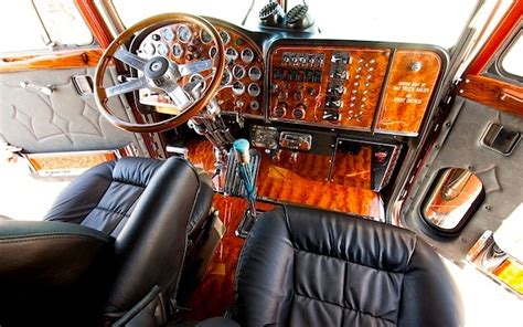 10 Best Custom Big Rig Interiors | The Hog Ring