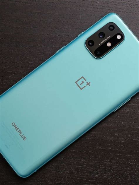 OnePlus 8T Camera Review and Photos - Alessandro Michelazzi Photography