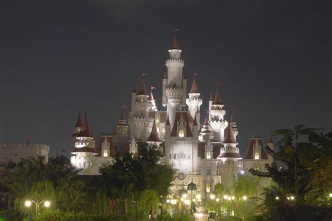 Shrek Castle | Far Far away Castle Universal Studio Singapor… | Flickr