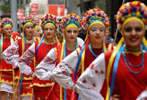 Dancers participate in 6th Int'l Folklore Festival in Santiago, Chile ...