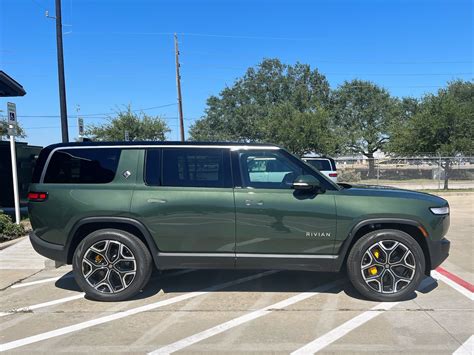 2022 Rivian R1S Launch Edition - Find My Electric