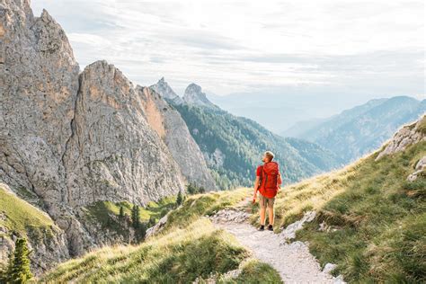 Hiking Italy ⛰️ Seiser Alm: Best Hiking trails in the Alps