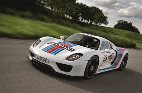 Porsche 918 Spyder Gets Legendary Martini Racing Team Brand Livery