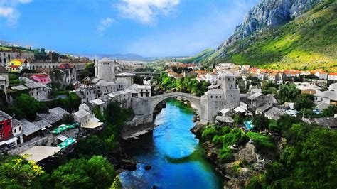 Download Wallpaper 3840x2160 Bosnia and herzegovina, Mostar old town ...