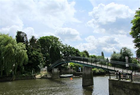 Miss Immy's London: Eel Pie Island (and beyond...)