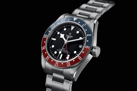 Tudor Black Bay GMT Pepsi Bezel 79830RB - Baselworld 2018 (Specs & Price)