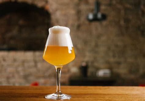 The Science Of Beer Foam - Brewer World-Everything about beer is here