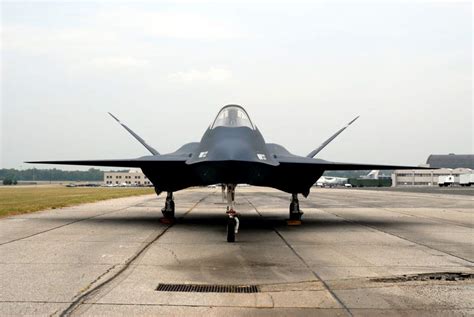 The F-23 Stealth Fighter: A Revolutionary Fighter Jet That Was Passed ...