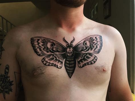 Share more than 73 moth chest tattoo super hot - in.cdgdbentre