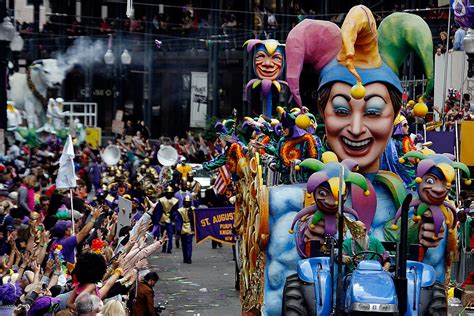 What do the Mardi Gras colors mean? All about the celebration's history