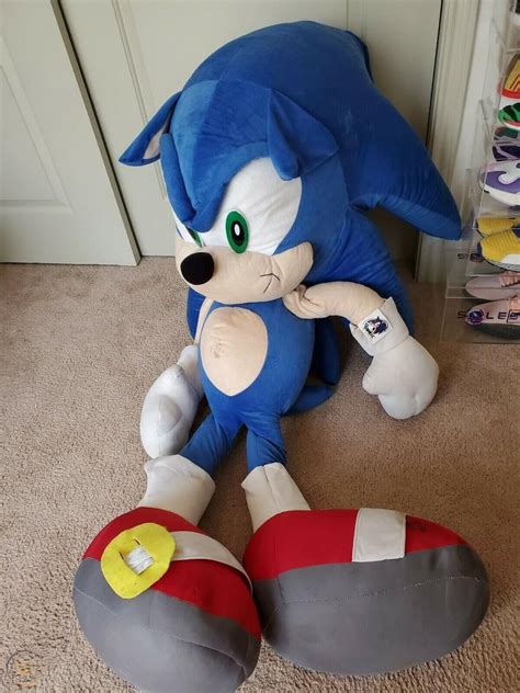 Giant Sonic The Hedgehog Plush!! | #2021917006