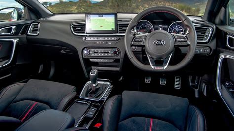 Kia Ceed 2019 Interior Manual - KIA Ceed Review