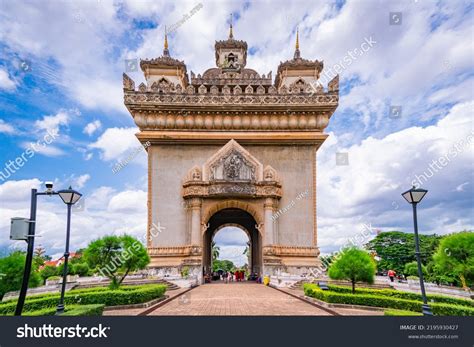 2,869 Patuxai Monument Images, Stock Photos & Vectors | Shutterstock