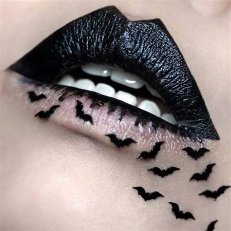 10 Dazzling Halloween Lip Art Ideas