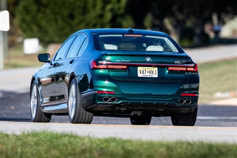 2020 BMW ALPINA B7 xDrive - New Photos of the ALPINA Green Color