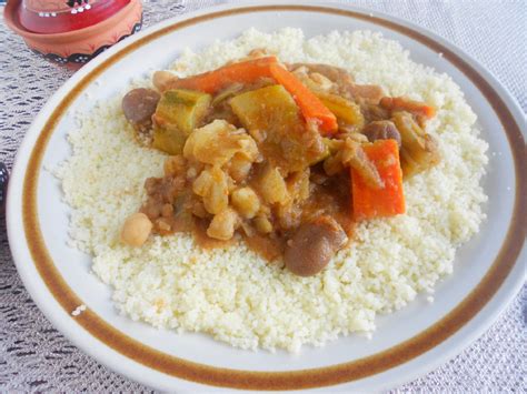 Algerian Couscous with Vegetables طعام بالمرقة - Confessions of a ...