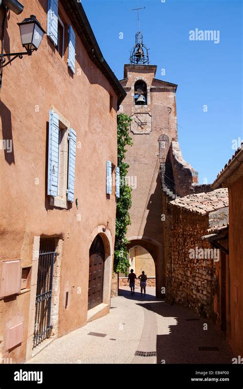 Village of Roussillon, Provence, France Stock Photo - Alamy