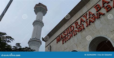 Masjid Raya Bandung editorial photo. Image of masjid - 262963096