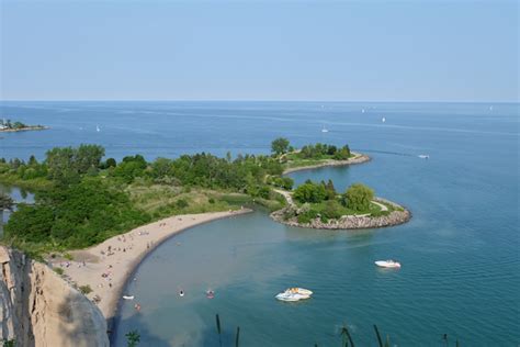 Visiting the Scarborough Bluffs