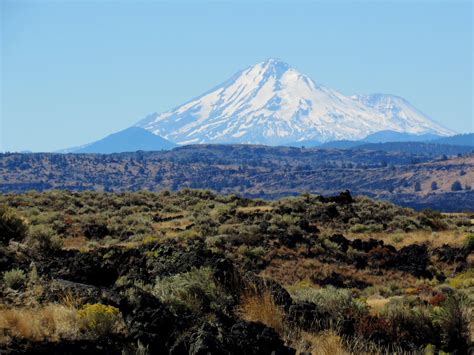 California's Cascade Volcanoes: Mount Shasta