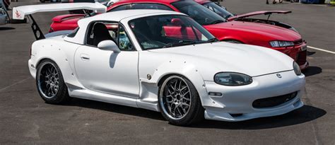 Top 10 Best Cheap MODS For Your Mazda Miata / MX-5 | Mazda Miata MX-5 ...