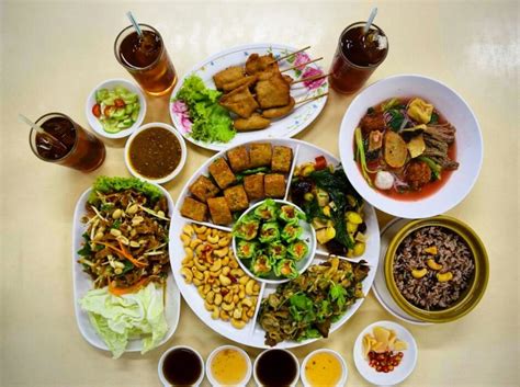 Vegetarian Thai Food tour by Take me tour | Travelpeppy