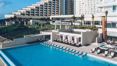 Iberostar Cancún Star Prestige: Travel Weekly