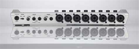 Zoom R24 Multi-Track Digital Recorder/Interface/Controller [ZR24 ...