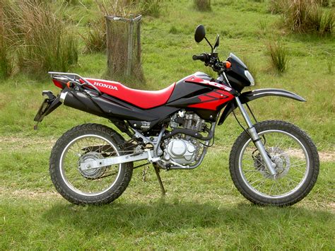 Honda Honda XR125L - Moto.ZombDrive.COM