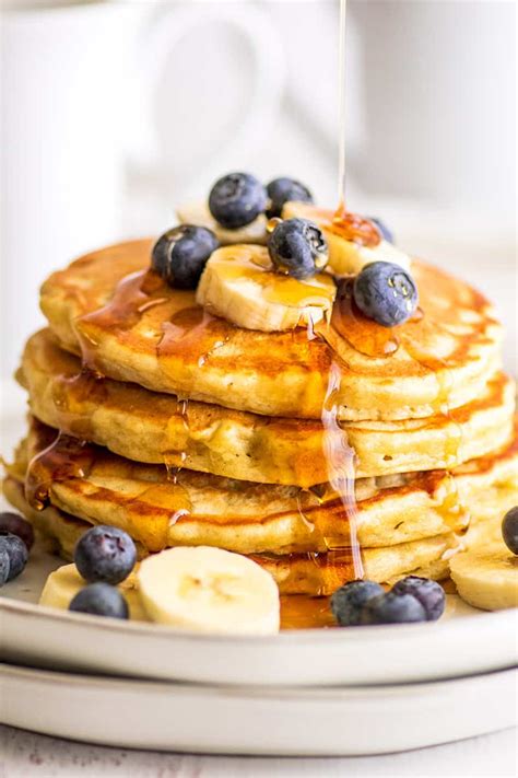 Easy Banana Pancakes for Two - Baking Mischief