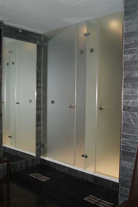 Glass Cubicles | Custom Made Glass Cubicle Systems - Ion Glass