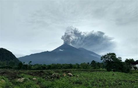 A volcanologist's take on Fuego eruption