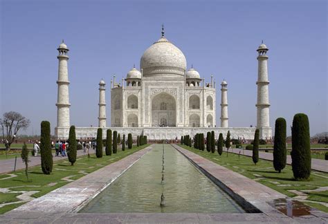 File:Taj Mahal, Agra, UP, India.jpg - Wikimedia Commons