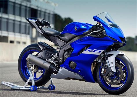 Yamaha YZF R6 Race (2021), prezzo e scheda tecnica - Moto.it