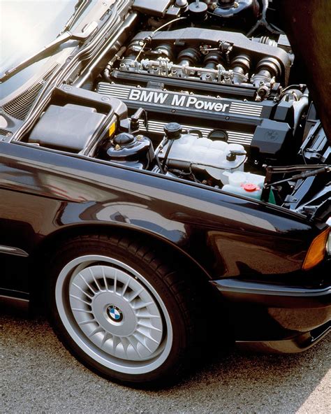 Guide: BMW E34 M5 3.6 — Supercar Nostalgia