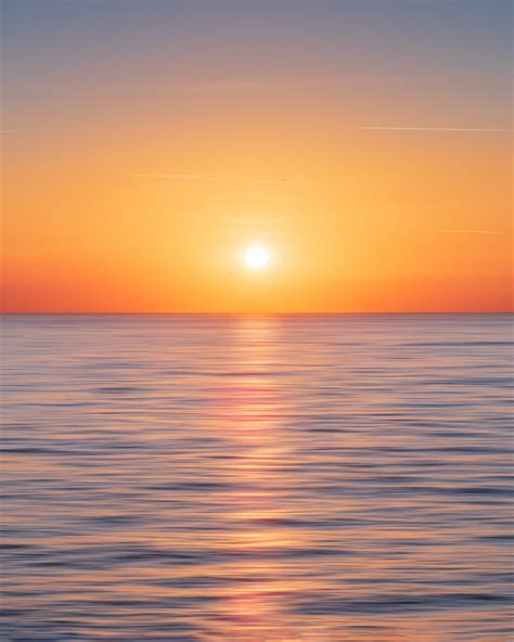 Calm Water Sunset – Sunset Sky Creative