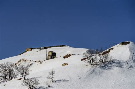 Mount Hermon ski resort to reopen despite flareup on northern border ...