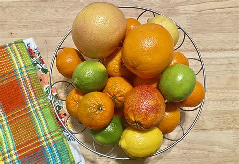 The Health Benefits of Citrus Fruit | Heinen's Grocery Store