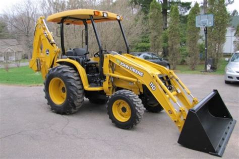 John Deere 110 Backhoe Specs Review Price Key Facts & Images