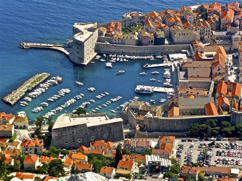 Best Ways to Get to Dubrovnik - Split Croatia Travel Guide