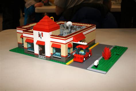 KFC: LEGO® Moc (1) - a photo on Flickriver