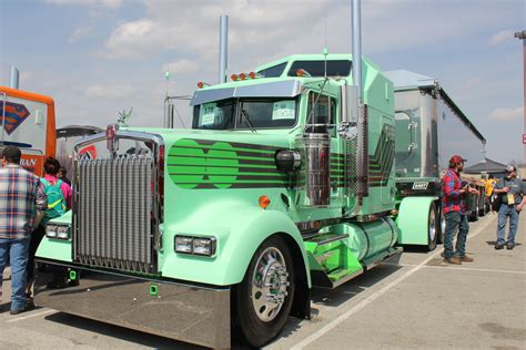 Kenworth Custom Show Truck. This beautiful W9 was a big winner at the ...