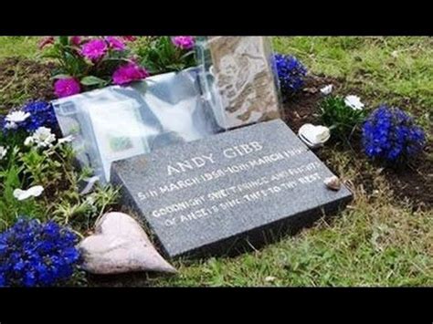 Andy Gibb Funeral - 1988 (full) "RARE" | Andy gibb, Bee gees, Funeral