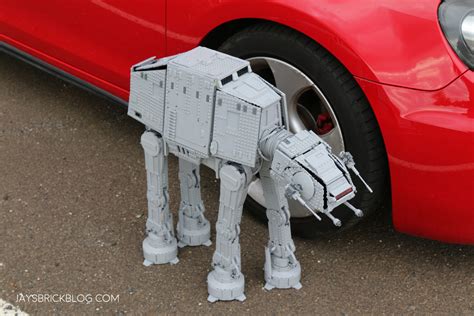 Here's how big the LEGO 75313 UCS AT-AT is (size comparison) - Jay's ...