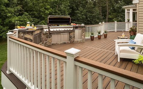 Trex Transcend® Composite Deck Railing | Trex