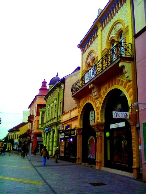 Colorful Buildings in Zrenjanin | Zrenjanin (Serbian Cyrilli… | Flickr