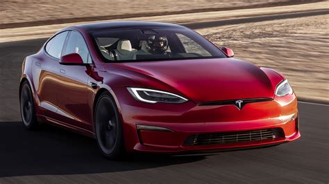 Tesla Model S Plaid Becomes the Fastest Car in Real-Life Acceleration ...